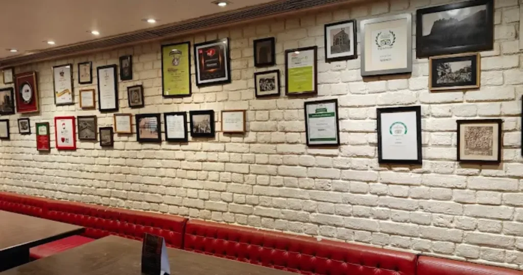 Gulati Restaurant — Pandara Road, South Delhi