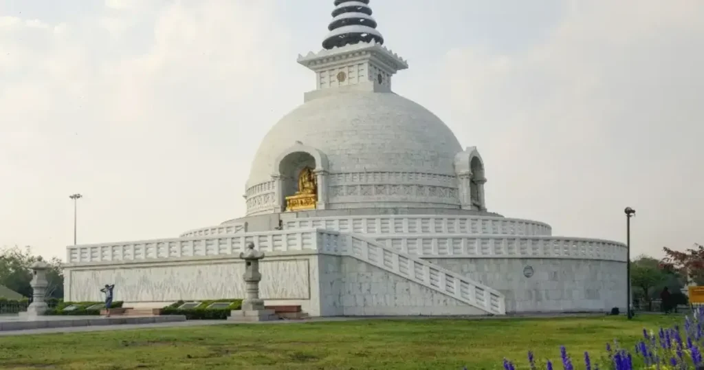 Indraprastha Park (Millennium Park) - Calm by the Yamuna
